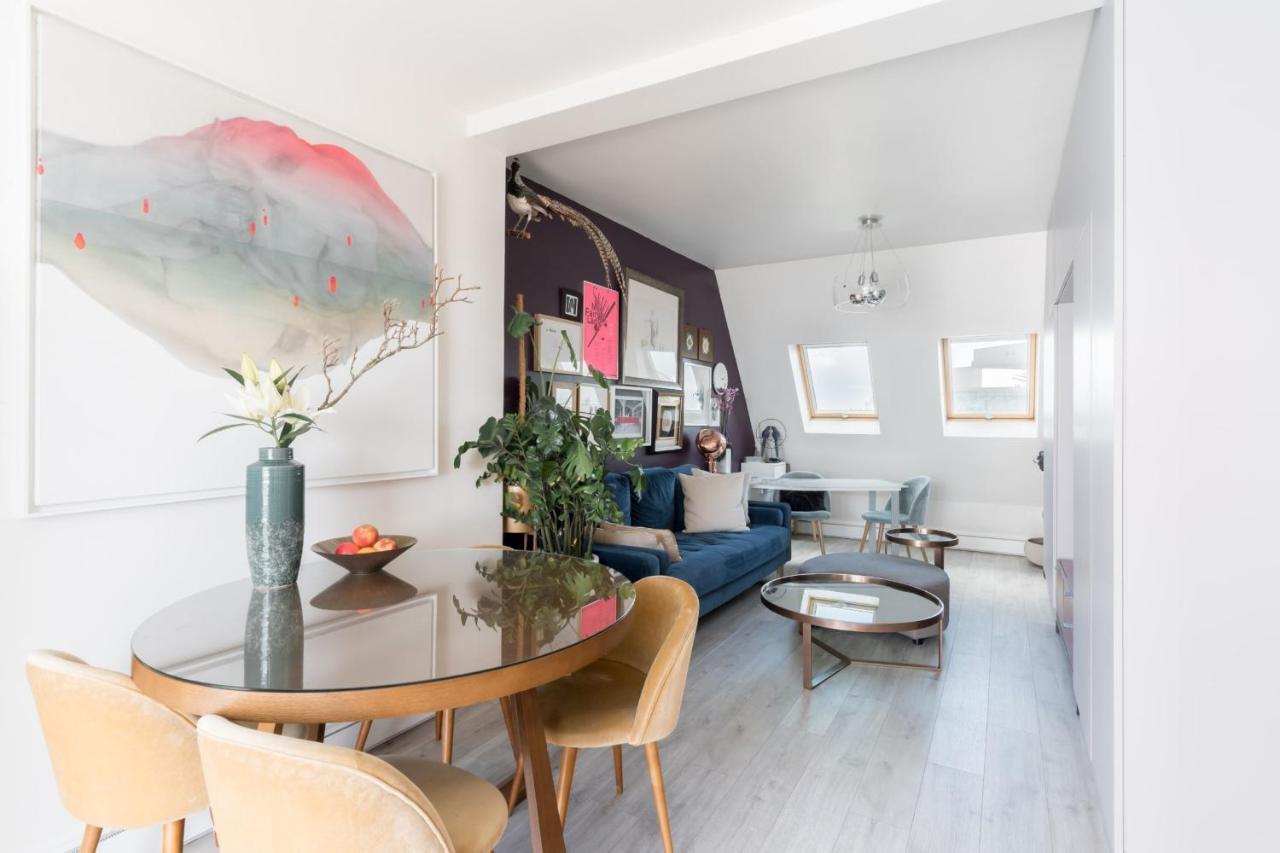Bright And Homely 1 Bedroom Rooftop Apartment In The Marais In París Exterior foto